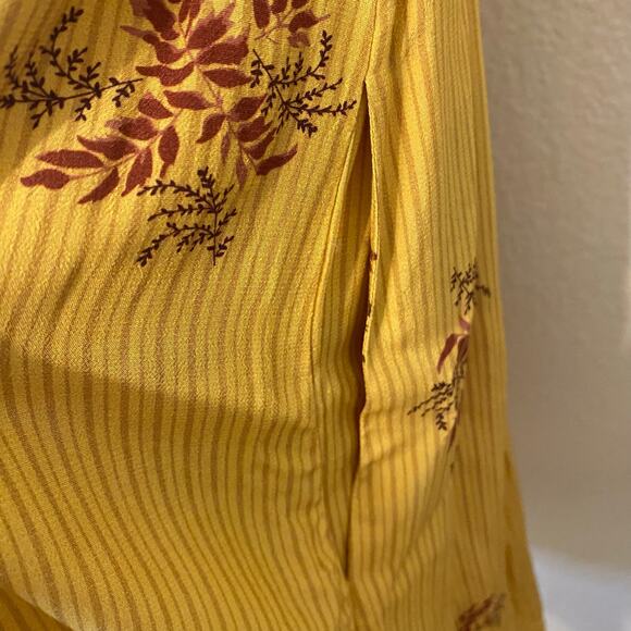 Anthropologie Dolan Yellow Crepe Flutter Sleeve Charamante Mini Dress Size M NWT - Picture 9 of 10